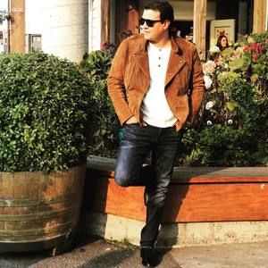 Meet your Posher, Luis antonio